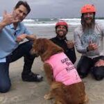 Ricochet the surfing therapy dog helps triple amputee combat veteran.